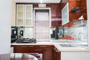 Fully Furnished 2BR Great Western Apartment near Shopping Mall