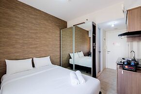 Cozy Studio Apartment at Springlake Summarecon Bekasi