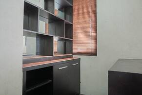 2BR Apartment at Great Western Resort near Shopping Mall