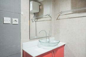 2BR Apartment at Great Western Resort near Shopping Mall