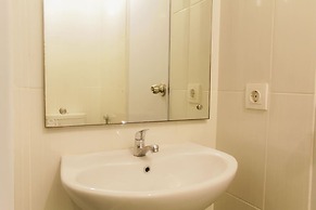 Cozy 2BR at 19 Avenue Apartment