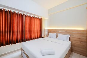 Comfort and Strategic Studio at Springlake Summarecon Bekasi Apartment