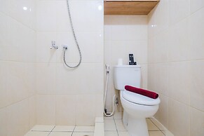 Comfort and Strategic Studio at Springlake Summarecon Bekasi Apartment