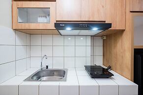 Comfort and Strategic Studio at Springlake Summarecon Bekasi Apartment