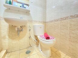 Simply 2BR at Majesty Apartment