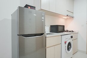 Comfy 1BR Sedayu City Suites Apartment