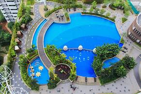 Scenic Studio at West Vista Apartment Puri