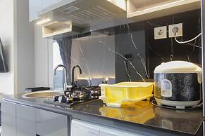 Scenic Studio at West Vista Apartment Puri