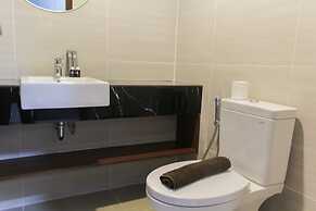 Scenic Studio at West Vista Apartment Puri