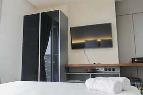 Scenic Studio at West Vista Apartment Puri