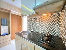 Simply 3BR Apartment at Gateway Ahmad Yani Cicadas