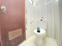 Simply 3BR Apartment at Gateway Ahmad Yani Cicadas