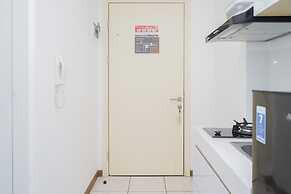 Comfort with Garden View Studio Apartment M-Town Residence