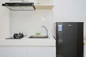 Comfort with Garden View Studio Apartment M-Town Residence