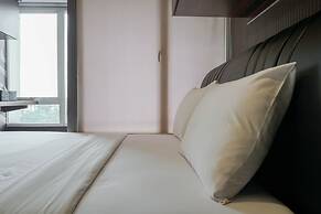 Comfortable 1BR at Nifarro Park Apartment