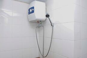 Good Choice Studio at Green Pramuka Apartment near Shopping Center