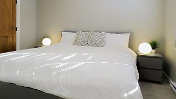 Echo Landing #22 by Bear Country