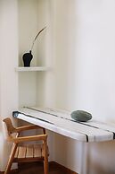 Ammothines Cycladic Suites