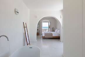 Ammothines Cycladic Suites