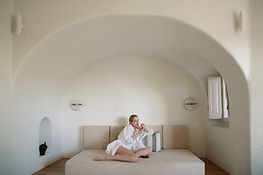 Ammothines Cycladic Suites