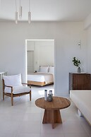 Ammothines Cycladic Suites