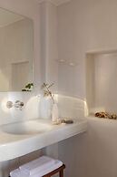 Ammothines Cycladic Suites