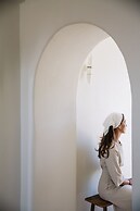 Ammothines Cycladic Suites