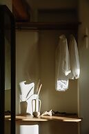 Ammothines Cycladic Suites