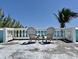 Belizean Reef Suites