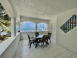 Belizean Reef Suites