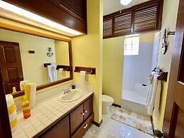 Belizean Reef Suites