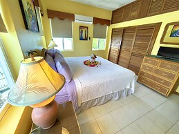 Belizean Reef Suites