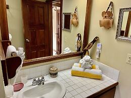 Belizean Reef Suites