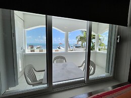 Belizean Reef Suites