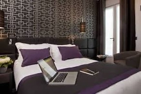 EMERGENCE DJOUDA HOTEL