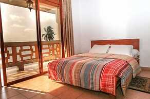 EMERGENCE DJOUDA HOTEL