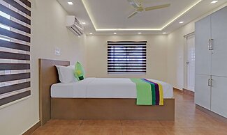 Treebo Golden Terminal, Kochi Airport