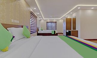 Treebo Golden Terminal, Kochi Airport