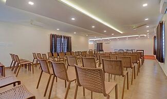 Treebo Golden Terminal, Kochi Airport