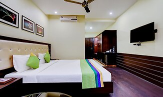 Treebo Primeland Suites, Mailasandra