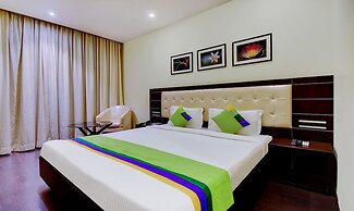 Treebo Primeland Suites, Mailasandra
