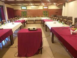 Treebo Primeland Suites, Mailasandra