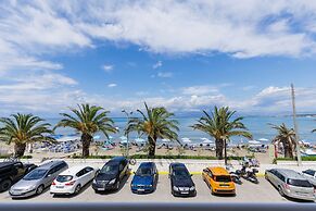 Aphrodite Beachfront Hotel by Konnect, Roda
