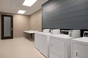 Homewood Suites by Hilton Indianapolis Downtown IUPUI