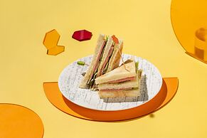 Hotel Indigo Suzhou Yangcheng Lake by IHG