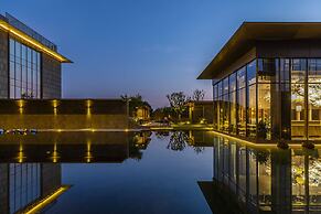 Hotel Indigo Suzhou Yangcheng Lake by IHG