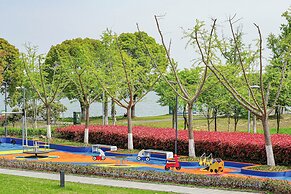 Hotel Indigo Suzhou Yangcheng Lake by IHG