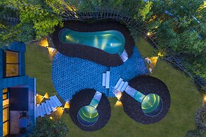 Hotel Indigo Suzhou Yangcheng Lake by IHG