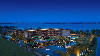 Hotel Indigo Suzhou Yangcheng Lake by IHG