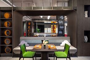 Hotel Indigo Suzhou Yangcheng Lake by IHG